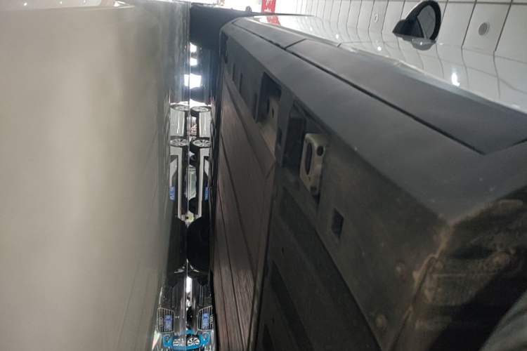 Used AION UT 2025 330 Starlight Edition Left Side Sill