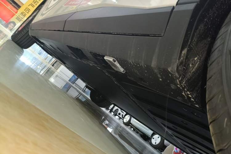 Used AION UT 2025 420 Smart Edition Left Side Sill