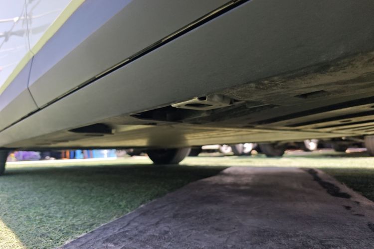 Used AION UT 2025 330 Starlight Edition Left Side Sill