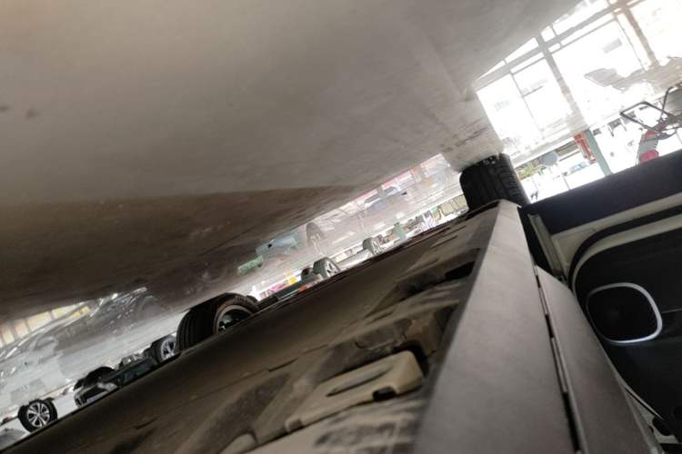 Used AION UT 2025 420 Prestige Edition Left Side Sill