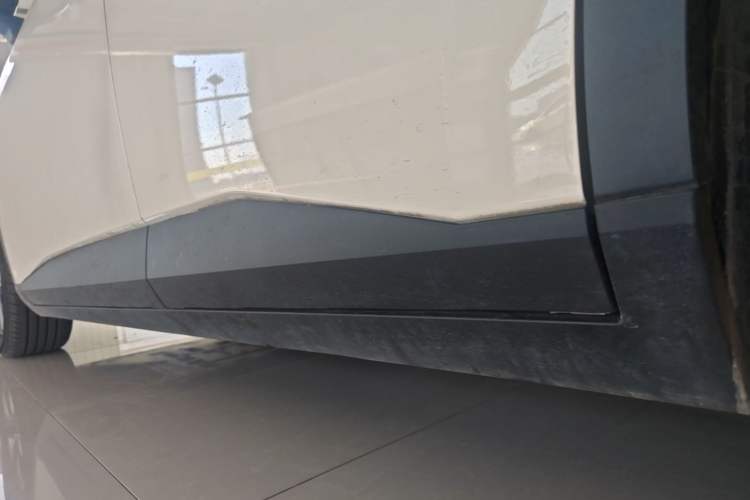 Used AION UT 2025 420 Intelligent Luxury Edition Left Side Sill