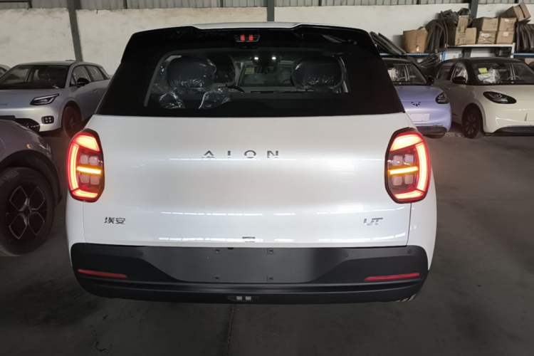 Used AION UT 2025 330 Starlight Edition Rear