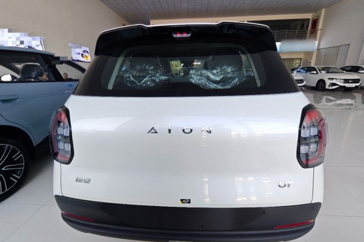 Used AION UT 2025 330 Starlight Edition Rear
