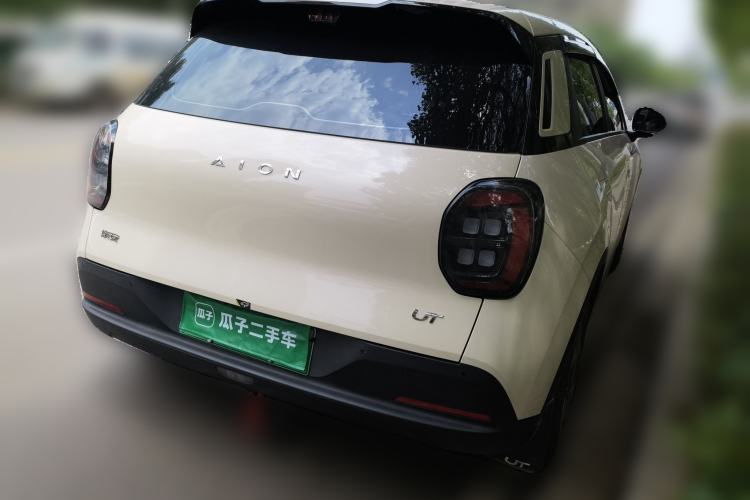 Used AION UT 2025 420 Smart Edition Rear Right 45 Deg
