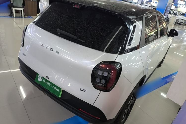 Used AION UT 2025 420 Prestige Edition Rear Right 45 Deg