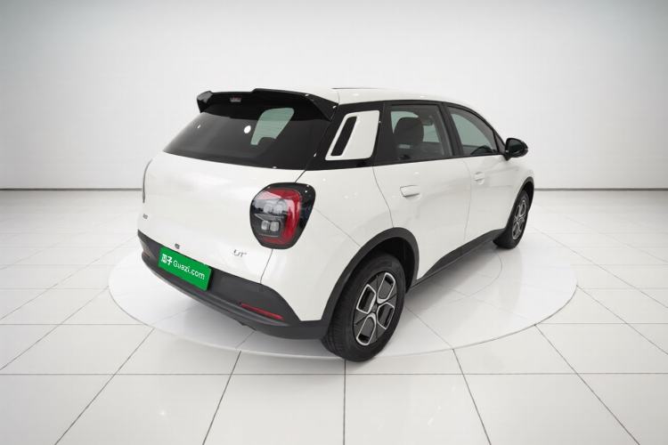 Used AION UT 2025 330 Starlight Edition Rear Right 45 Deg