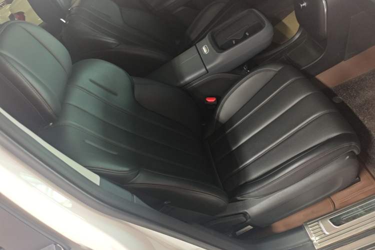 Used AION UT 2025 420 Intelligent Luxury Edition Right Front Seat