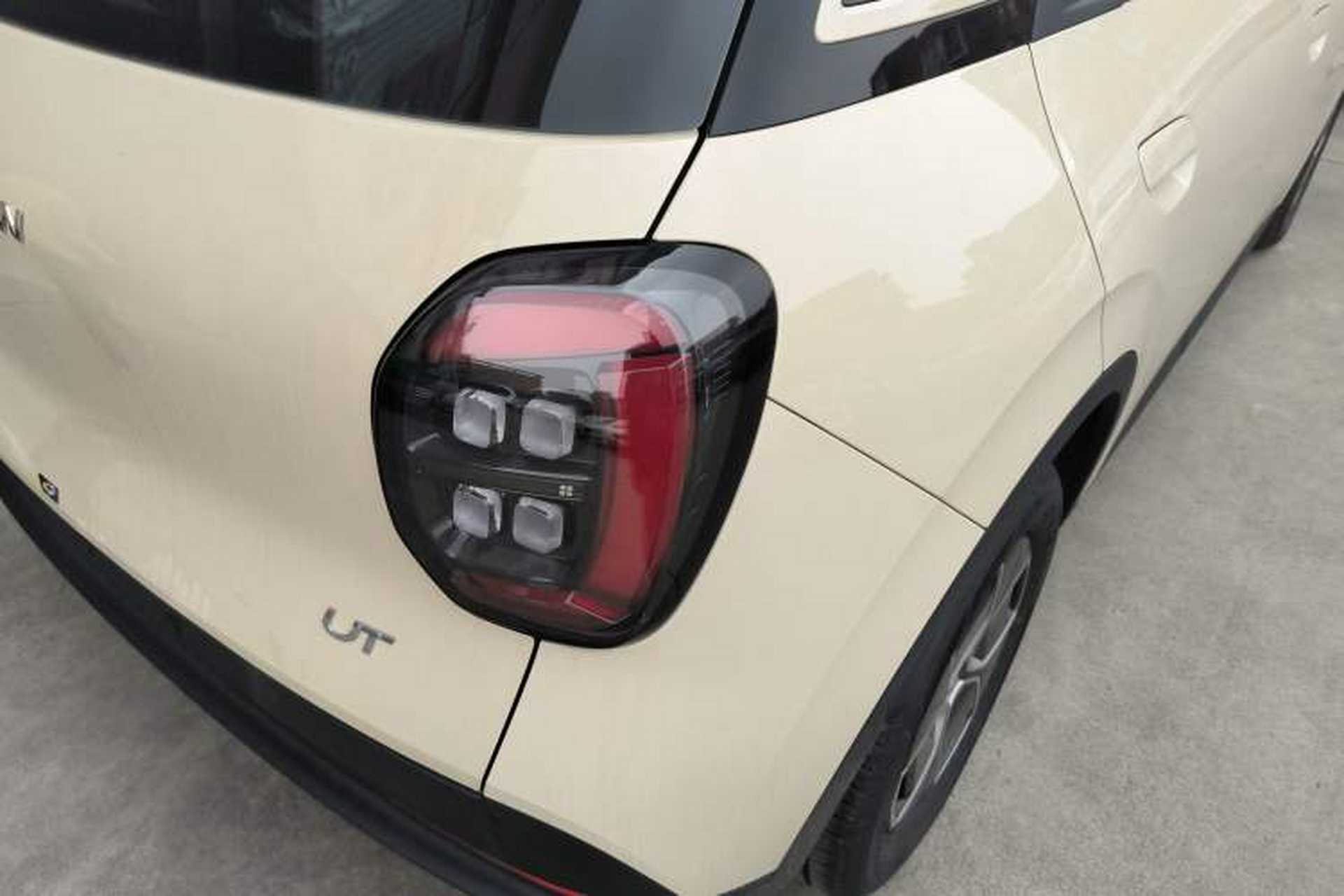 Used AION UT 2025 330 Starlight Edition Right Rear Taillight