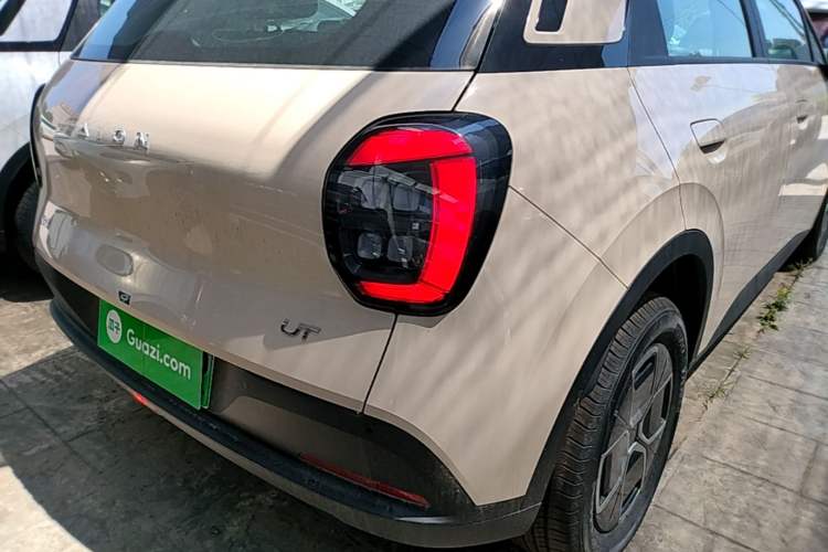 Used AION UT 2025 330 Starlight Edition Right Rear Taillight