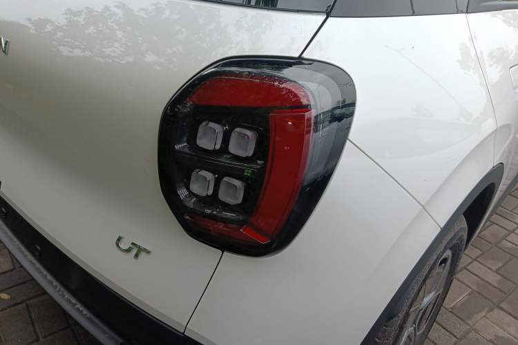 Used AION UT 2025 330 Star Edition Right Rear Taillight
