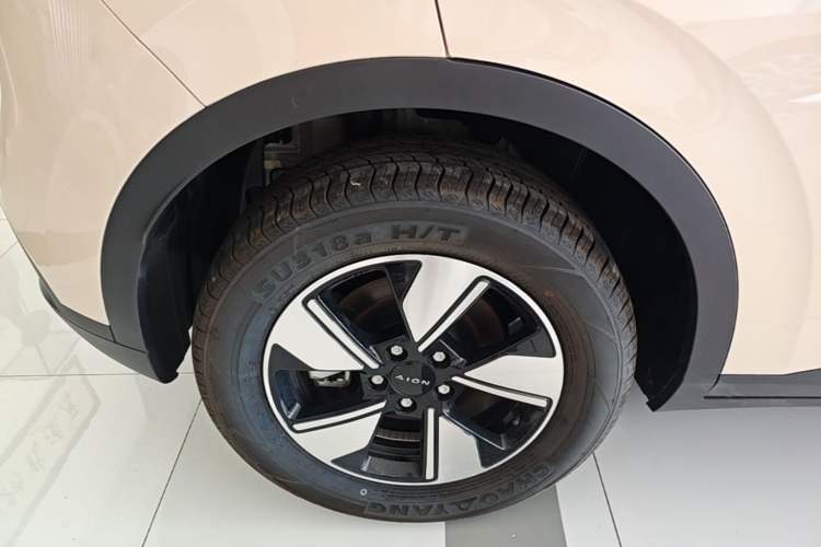 Used AION UT 2025 420 Intelligent Luxury Edition Right Rear Wheel Hub