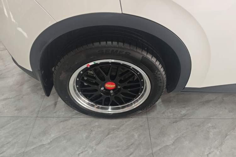 Used AION UT 2025 420 Intelligent Luxury Edition Right Rear Wheel Hub