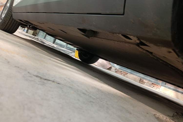 Used AION UT 2025 420 Smart Edition Right Side Sill