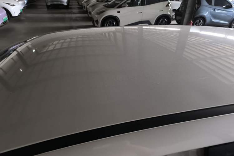 Used AION UT 2025 330 Starlight Edition Roof
