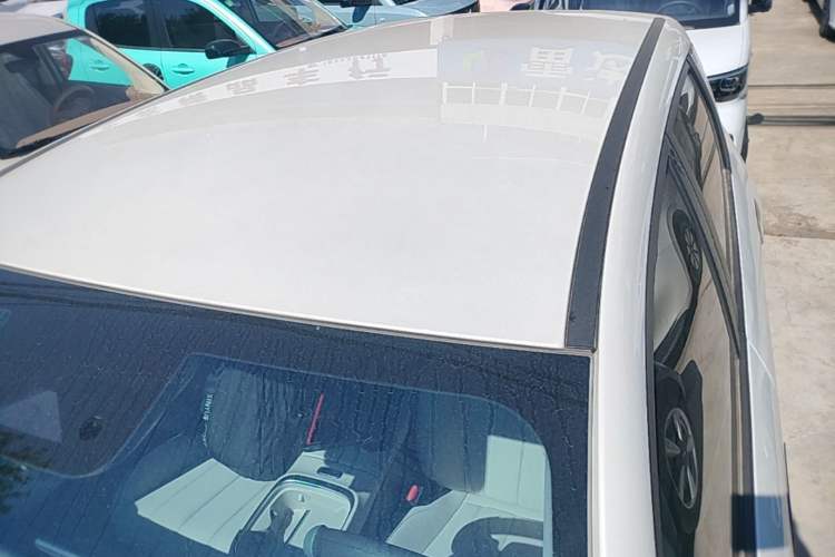 Used AION UT 2025 330 Starlight Edition Roof