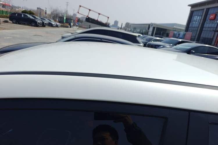 Used AION UT 2025 420 Smart Edition Roof