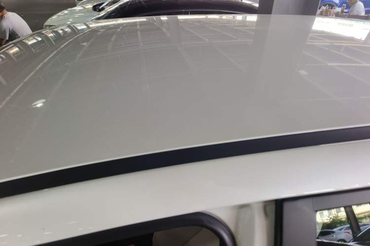 Used AION UT 2025 330 Starlight Edition Roof
