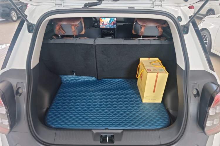 Used AION UT 2025 330 Starlight Edition Trunk