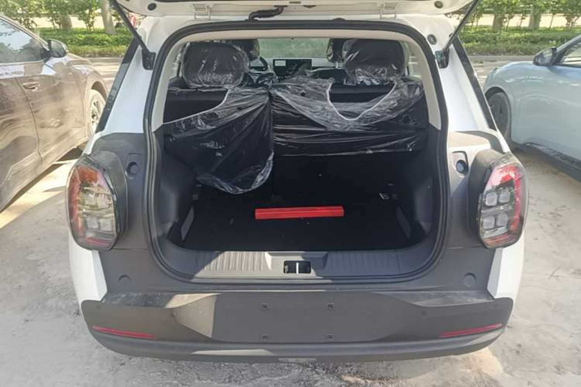 Used AION UT 2025 420 Smart Edition Trunk