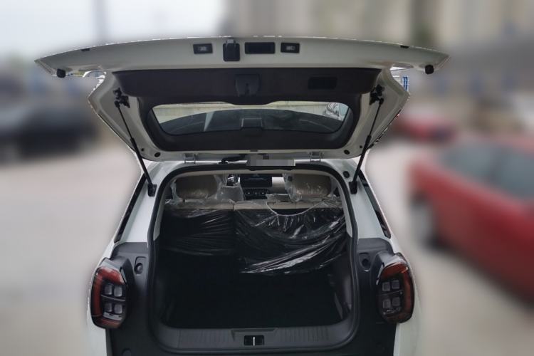 Used AION UT 2025 420 Smart Edition Trunk