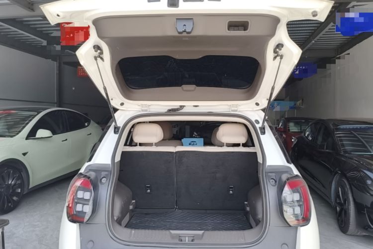 Used AION UT 2025 420 Smart Edition Trunk