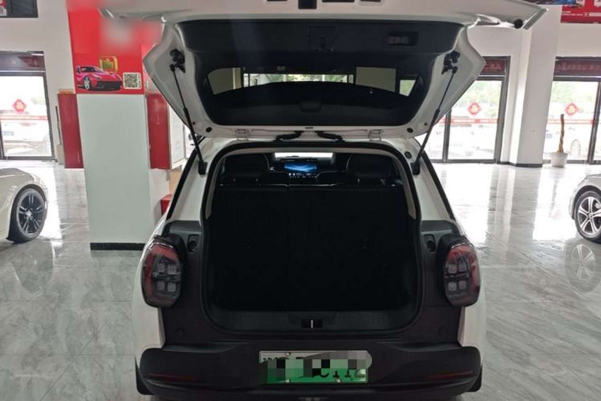 Used AION UT 2025 420 Intelligent Luxury Edition Trunk