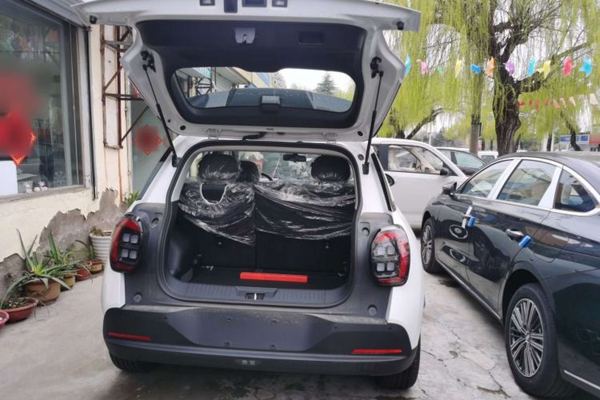 Used AION UT 2025 330 Starlight Edition Trunk