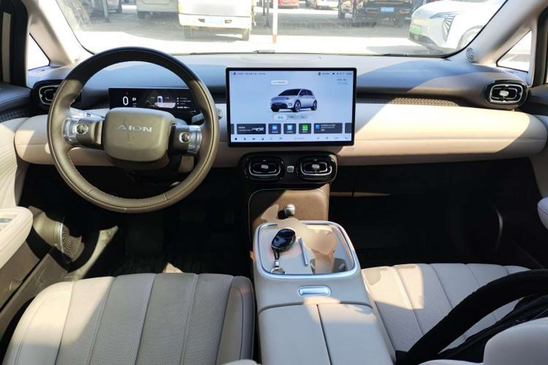 Used AION UT 2025 420 Prestige Edition Center Console