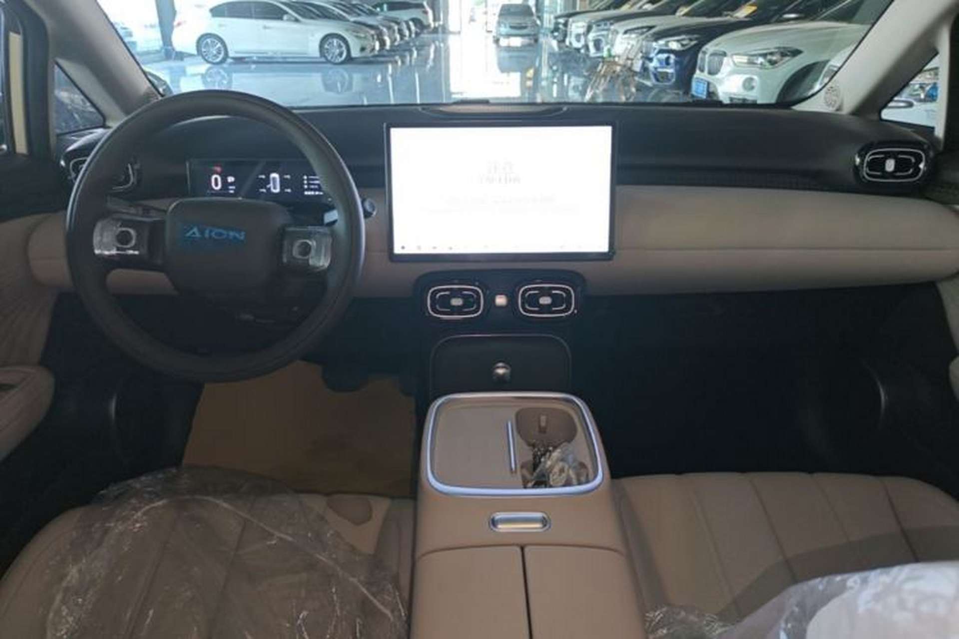 Used AION UT 2025 420 Intelligent Luxury Edition Center Console