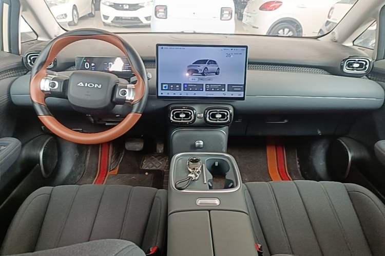 Used AION UT 2025 330 Starlight Edition Center Console