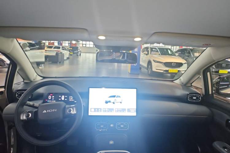 Used AION UT 2025 420 Intelligent Luxury Edition Center Console