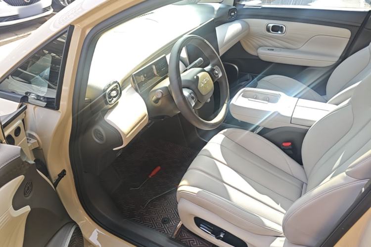 Used AION UT 2025 420 Prestige Edition Driver Seat