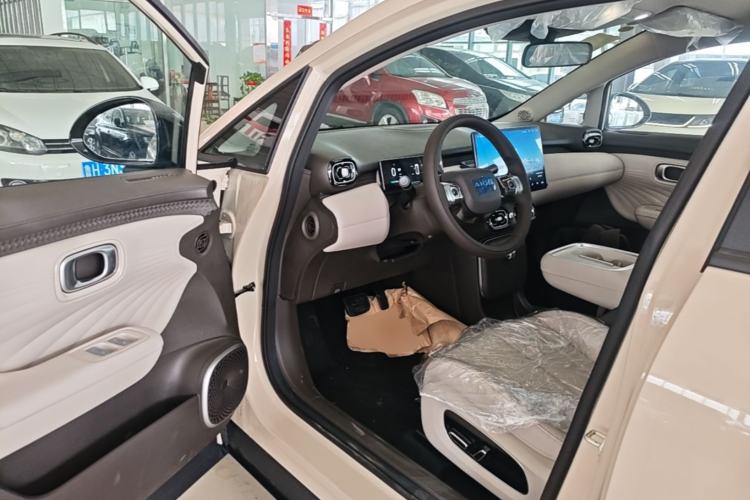 Used AION UT 2025 420 Intelligent Luxury Edition Driver Seat