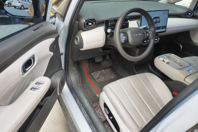 Used AION UT 2025 420 Intelligent Luxury Edition Driver Seat