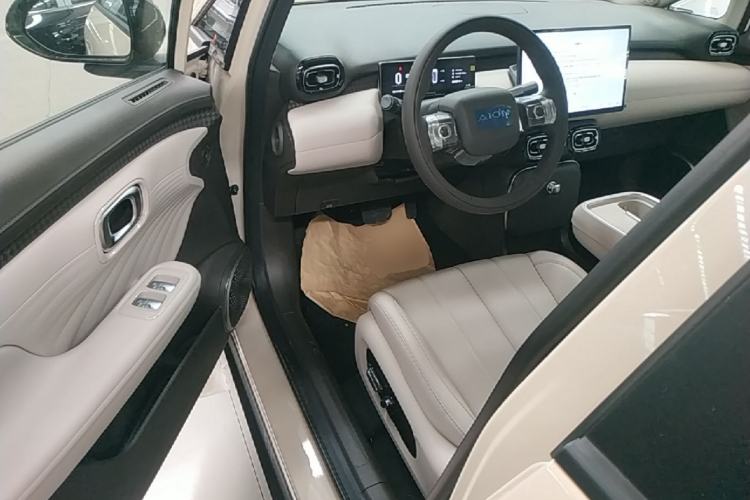 Used AION UT 2025 420 Intelligent Luxury Edition Driver Seat