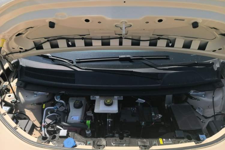 Used AION UT 2025 330 Starlight Edition Engine Bay