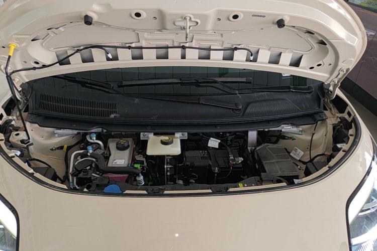 Used AION UT 2025 330 Starlight Edition Engine Bay