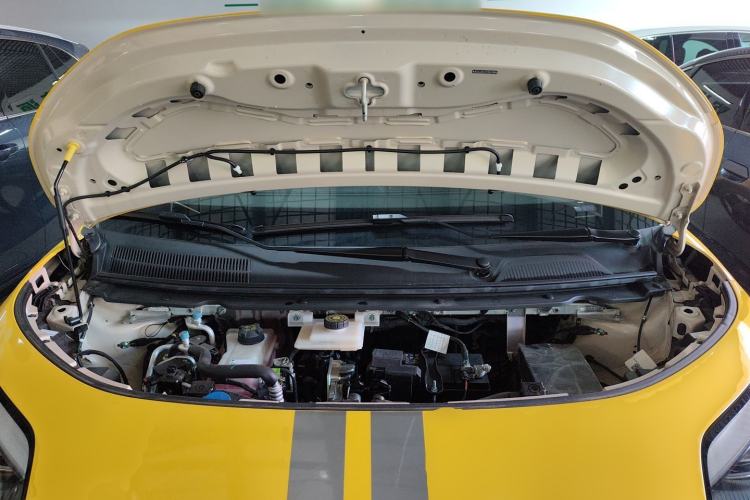 Used AION UT 2025 420 Prestige Edition Engine Bay
