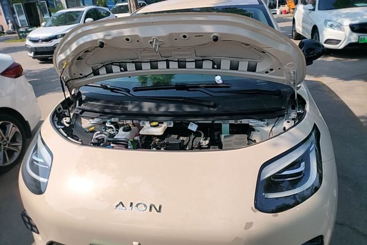 Used AION UT 2025 420 Intelligent Luxury Edition Engine Bay