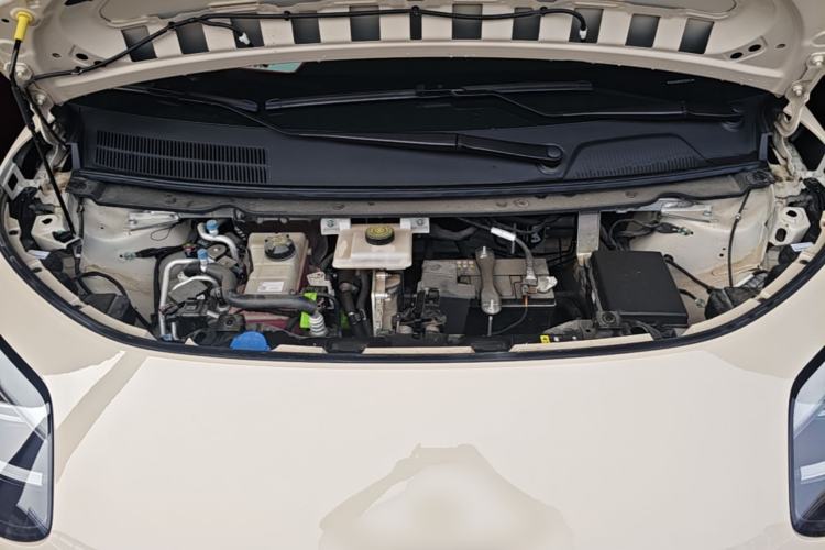 Used AION UT 2025 420 Prestige Edition Engine Bay