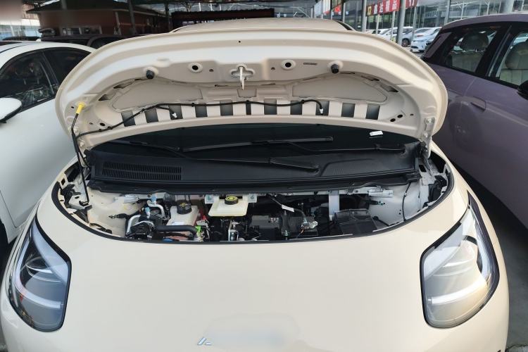 Used AION UT 2025 330 Starlight Edition Engine Bay