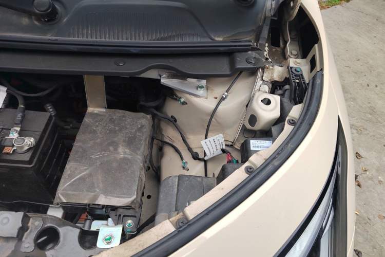 Used AION UT 2025 420 Prestige Edition Engine Bay Left
