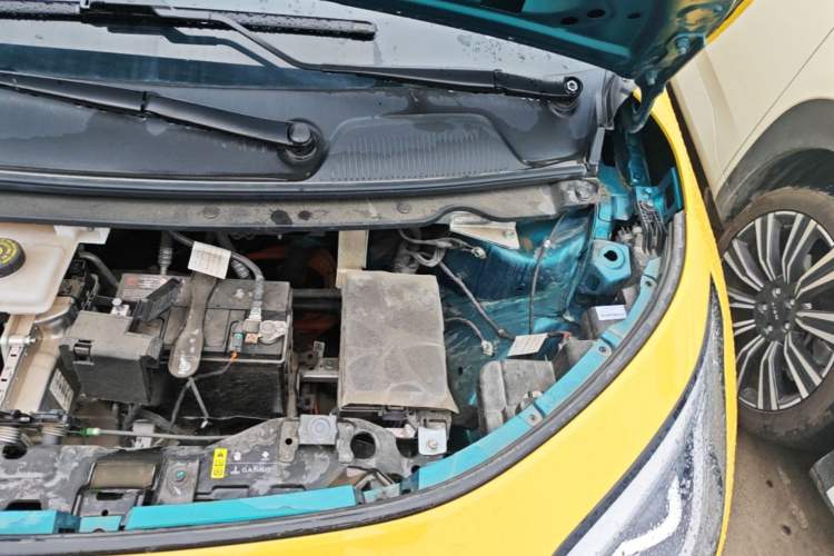 Used AION UT 2025 420 Prestige Edition Engine Bay Left