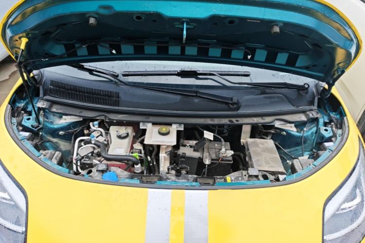 Used AION UT 2025 420 Prestige Edition Engine Bay