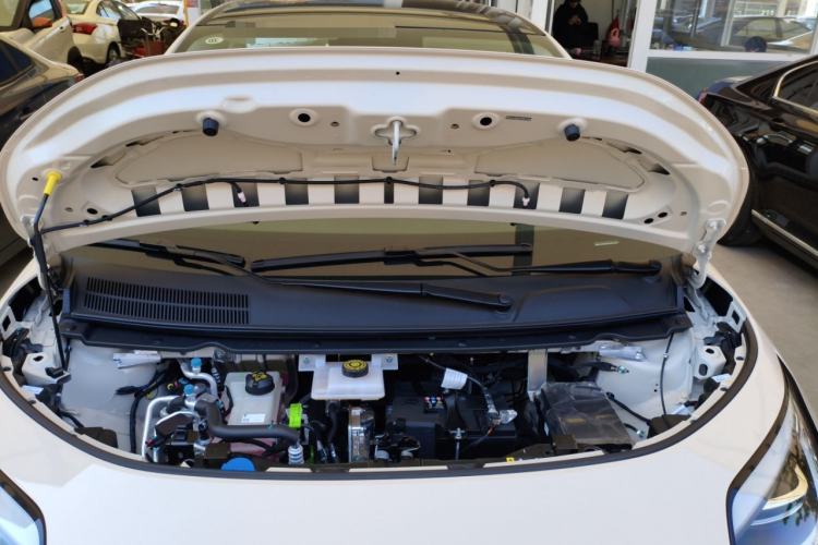 Used AION UT 2025 420 Intelligent Luxury Edition Engine Bay