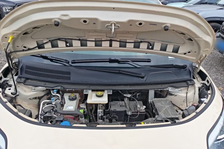 Used AION UT 2025 330 Star Edition Engine Bay