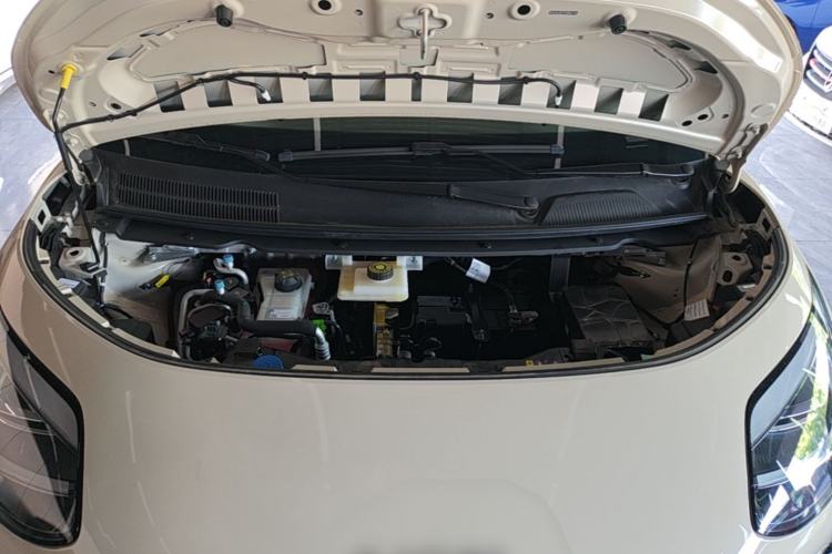Used AION UT 2025 420 Intelligent Luxury Edition Engine Bay