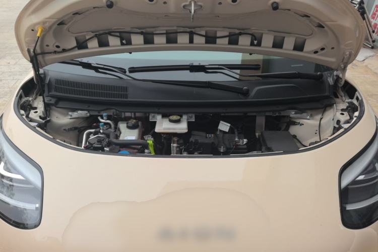 Used AION UT 2025 420 Prestige Edition Engine Bay