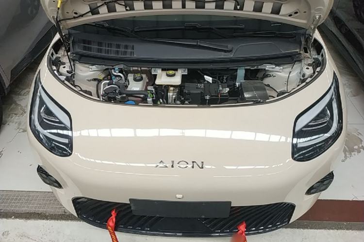 Used AION UT 2025 420 Intelligent Luxury Edition Engine Bay