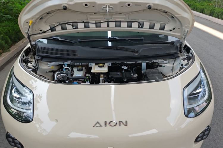 Used AION UT 2025 420 Intelligent Luxury Edition Engine Bay